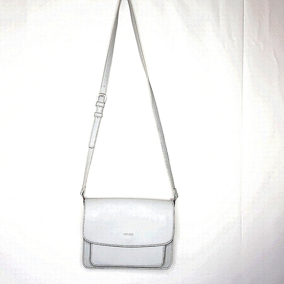 Pixie Mood Zoe Crossbody Bag Adjustable Strap Cloud Gray Vegan Leather - Picture 4 of 14